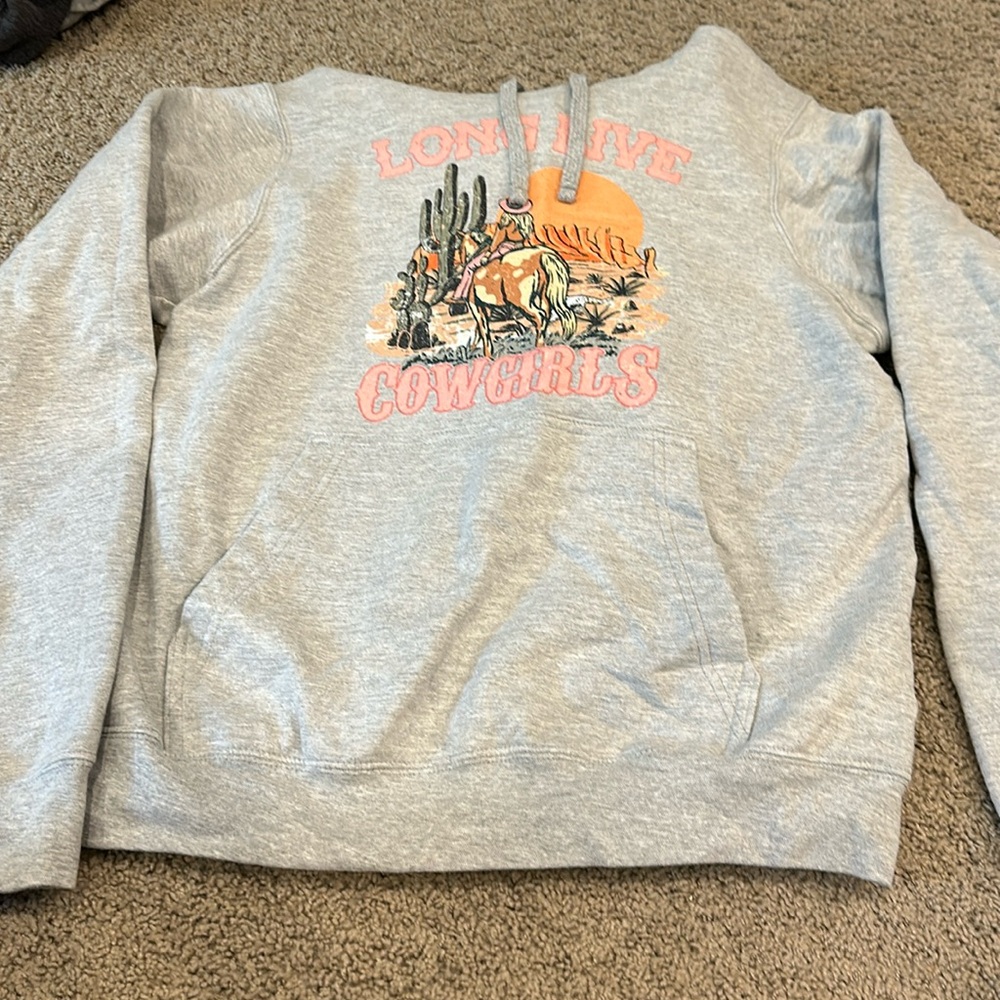 “long live cowgirls” hoodie